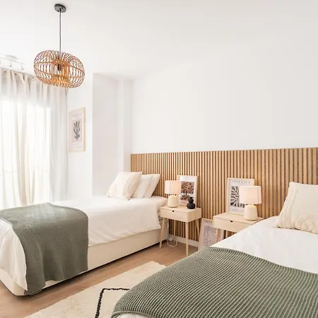Malasana 13, Nuevo 2 Dormitorios, Centro Historico, Todos Servicios, Barrio Tranquilo, Ms